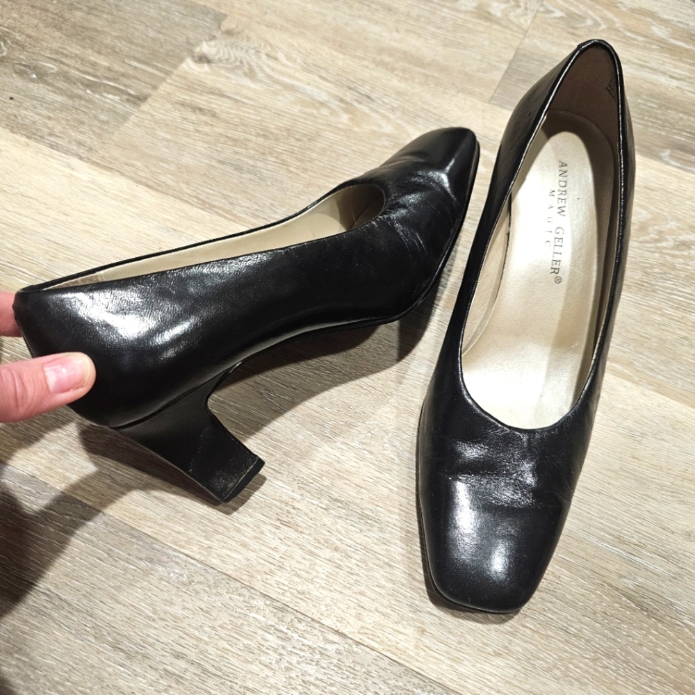 Andrew Geller Magic Heels Leather
